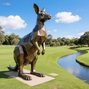 Personalizado Resort al aire libre Riverside decoración pública moderna grande bronce fundido gigante geometría canguros manada soporte escultura <span class=keywords><strong>de</strong></span> bronce - Product Image 5
