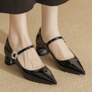 Sandalias Planas de Cuero Genuino con Tacón Grueso y Diseño Geométrico Estilo Coreano Evergreen para Mujer, con Pedrería y Cierre de Cordones - Product Image 2