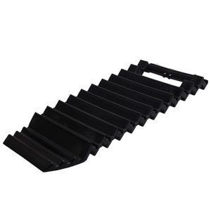 Tapis antidérapant pour pneus de voiture, plastique noir, planche de secours pour neige, R-1516 - Product Image 1