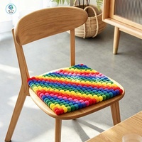 Coussin de siège en feutre de laine importé fait main pour le soutien des hanches et le soulagement de la pression, idéal pour les longues sessions assises – Vente en gros pour bureaux familiaux