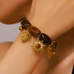 Pulsera de Cuentas Marrones Retro <span class=keywords><strong>Mirad</strong></span>, Diseño Bohemio con Colgante de Sol, Pequeña y de Alta Gama, Hecha a Mano para Mujer - Product Image 2