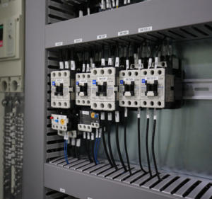 高効率屋内12KV MV & HVスイッチギアシステム強化された産業用鋼の配電安全性 - Product Image 5