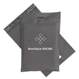 Sacs d'expédition biodégradables en PE de qualité supérieure, écologiques et chics, avec logo personnalisé pour les colis d'e-commerce transfrontalier - Product Image 3
