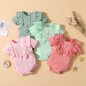 Venta al por mayor: Monos de verano para bebé niña, de manga corta, con encaje y diseño de tira, color liso, estilo adorable. - Product Image 6