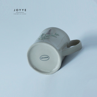 Mug en céramique JOYYE Stock 400ml, motif floral violet estival, en grès, résistant au lave-vaisselle et au micro-ondes, peint à la main, fleurs en relief, certifié CE
