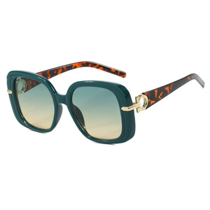Lunettes <span class=keywords><strong>de</strong></span> <span class=keywords><strong>soleil</strong></span> métalliques pour femmes, monture intégrale, grand format, UV400, verres gris, design confortable pour une protection solaire élevée - Product Image 5