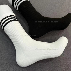 Lot de 6 chaussettes noires pour hommes Premium Retro Sports Design respirant évacuant la transpiration pour les <span class=keywords><strong>jeunes</strong></span> adultes Vente en gros - Product Image 4