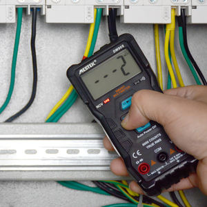 Meistverkauftes Produkt Mestek Smart Multimeter 6000 Counts DM90S 600V/10A Spannungs-Strom-Widerstandsmessgerät Digitales Multimeter - Product Image 5
