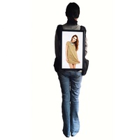 Offre Spéciale 21.5 pouces LCD écran affichage sac à dos affichage numérique lecteur de publicité utilisation intérieure avec 1 an de garantie