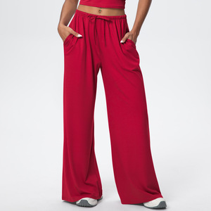 Pantalon de survêtement ample et décontracté avec cordon de serrage Pantalon à jambes larges Logo personnalisé Pantalon de <span class=keywords><strong>jogging</strong></span> en fil de nylon pour femmes en soie glacée - Product Image 4