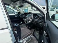Foton 1031N3 pick-up chinois 2WD/4WD camion automatique avec RHD R17 taille de pneu caméra arrière nouvelles voitures LHD à vendre