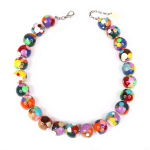 Collier de luxe personnalisé fait main, perles en résine polies à la main, motif ange, pour femme - Product Image 1