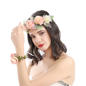 Corona <span class=keywords><strong>per</strong></span> <span class=keywords><strong>capelli</strong></span> floreale rosa vacanza alla moda corona <span class=keywords><strong>per</strong></span> <span class=keywords><strong>capelli</strong></span> con fiore <span class=keywords><strong>di</strong></span> rosa - Product Image 2