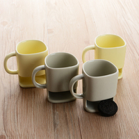 Tasses à café, thé et lait en céramique blanche avec poche à biscuits, mug en porcelaine avec porte-biscuits
