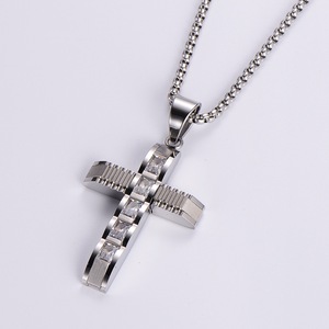 Cruz cristiana religión no deslustre Zirconia cúbica no deslustre impermeable joyería de acero inoxidable colgantes mujeres hombre - Product Image 6