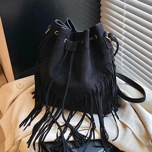 高品质意大利麂皮皮革水桶包，适合中国制造的品牌斜挎包女性沙滩带标志图案 - Product Image 2