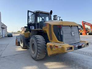 Cargadora de Ruedas Delantera 856H de Marca China, Equipo de Construcción, Carga Nominal de 3 Toneladas, Modelo 2022, Motor con Pocas Horas de Uso, Rodamiento de Motor - Product Image 5