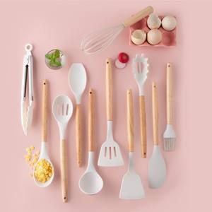Lot de 19 ustensiles de cuisine en silicone résistant à la chaleur avec couteau et planche à découper – Vente en gros - Product Image 6
