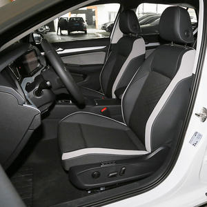 Volkswagen <span class=keywords><strong>Golf</strong></span> <span class=keywords><strong>8</strong></span> Véhicule 280TSI DSG R-Line Direction à Gauche Taille Pneu R17 Toutes Options Berline 5 Places Essence Nouveau Véhicule Volkswagen - Product Image 4