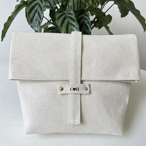 Bolsa de Cosméticos Personalizada CH, de Lona Reciclada con Cierre de Solapa y Parche con Logotipo, para Maquillaje, Ropa, Regalos - Product Image 2