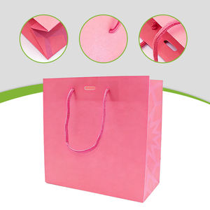 Üst Düzey Perakende ve Marka Ürünleri için Özel Parlak Pembe Kağıt Çantalar, İpli Saplı - Product Image 2
