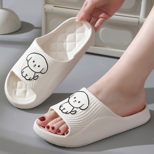 Sandalias Deportivas Unisex Nicecin de PVC con Logotipo Personalizado, Sandalias de Playa con Punta Abierta para Verano, Sandalias Transpirables para Baño con Relieve en Caliente para Hombre - Product Image 3