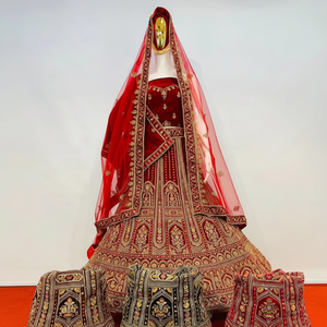 Lehenga กำมะหยี่ขนาดใหญ่พร้อมกระจกมองข้างเต็มรูปแบบ & jarkan ดูมัตตาขนาดใหญ่สำหรับงานปาร์ตี้-เจ้าสาว - Product Image 1