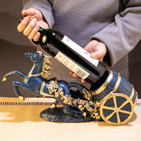 Figura de Caballo Esculpida en Resina Epoxi Moderna, Adorno Creativo para Sala de Estar y Soporte para Botellas de Vino, Decoración de Interiores para el Hogar