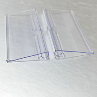 80X42mm Porte-prix suspendu en plastique Porte-étiquettes de prix Porte-étiquettes PVC Bande de données suspendue pour crochets d'affichage en métal