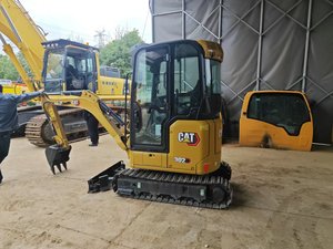 Utilisé pour Caterpillar 302CCR Mini pelle sur chenilles Capacité de 2 tonnes Moteur moteur inclus Japon Cat302 303 Mini pompe à chenilles - Product Image 5