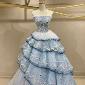 Vestido de Fiesta Largo hasta el Suelo con Cola de Capilla, de Gasa Azul, con Corsé Asimétrico y Cuentas Hechas a Mano, Modelo JFH85 - Product Image 4