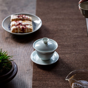 Three Piece Covered <b>Teacup</b> Ceramic Gaiwan With Lid Heat Resistant For Afternoon Tea - Product Image 4
