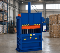 Presse à balles hydraulique verticale semi-automatique pour le recyclage du carton, du papier, des bouteilles en plastique et du PET