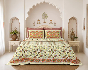 Cubrecama Mediterráneo con Estampado Floral, de Algodón Indio, Hecho a Mano en Jaipur, Estilo Boho, Tamaño King, Decoración para Dormitorio - Product Image 1