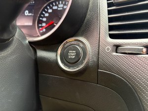 Sin Accidentes 2018 NEGRO Coche de Marca Coreana El Nuevo K3 Auto Diésel Sedán Sin Daños Anteriores Llave Inteligente Cámara de Aparcamiento Trasera Llantas de Aleación - Product Image 3