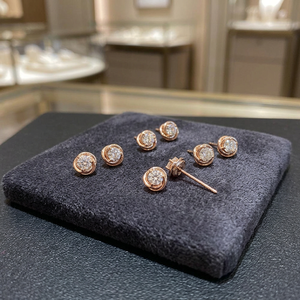 Boucles d'oreilles solitaires en spirale avec diamant de laboratoire, plaqué or, certifiées IGI, unisexe, tendance, pour mariage, respectueuses de la peau, bijoux de luxe - Product Image 3
