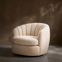 Canapé d'intérieur de luxe, design de mobilier de maison, cadre en bois, fauteuil individuel en fausse fourrure de mouton