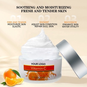 Crema Viso Idratante Anti-Età con Vitamina C, Arbutina, Retinolo e Collagene per Schiarire le Macchie Scure, 50ml - Private Label OEM - Product Image 3