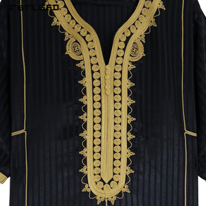 <b>Men</b> Black <b>Thobe</b> Gold Thread Embroidery V-Neck Gold Stripe Piping Short Sleeve Full-Length Luxury Islamic Jubba Formal Robe - Product Image 3