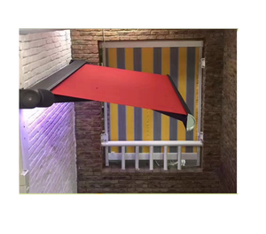 Auvent rétractable de haute qualité avec éclairage LED personnalisé - Product Image 1