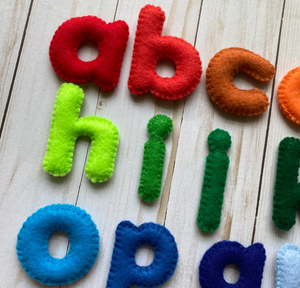 Letras del Alfabeto de Fieltro Hechas a Mano, Educativas, Montessori, para Juego de Imitación, Marca Mofelt - Product Image 6