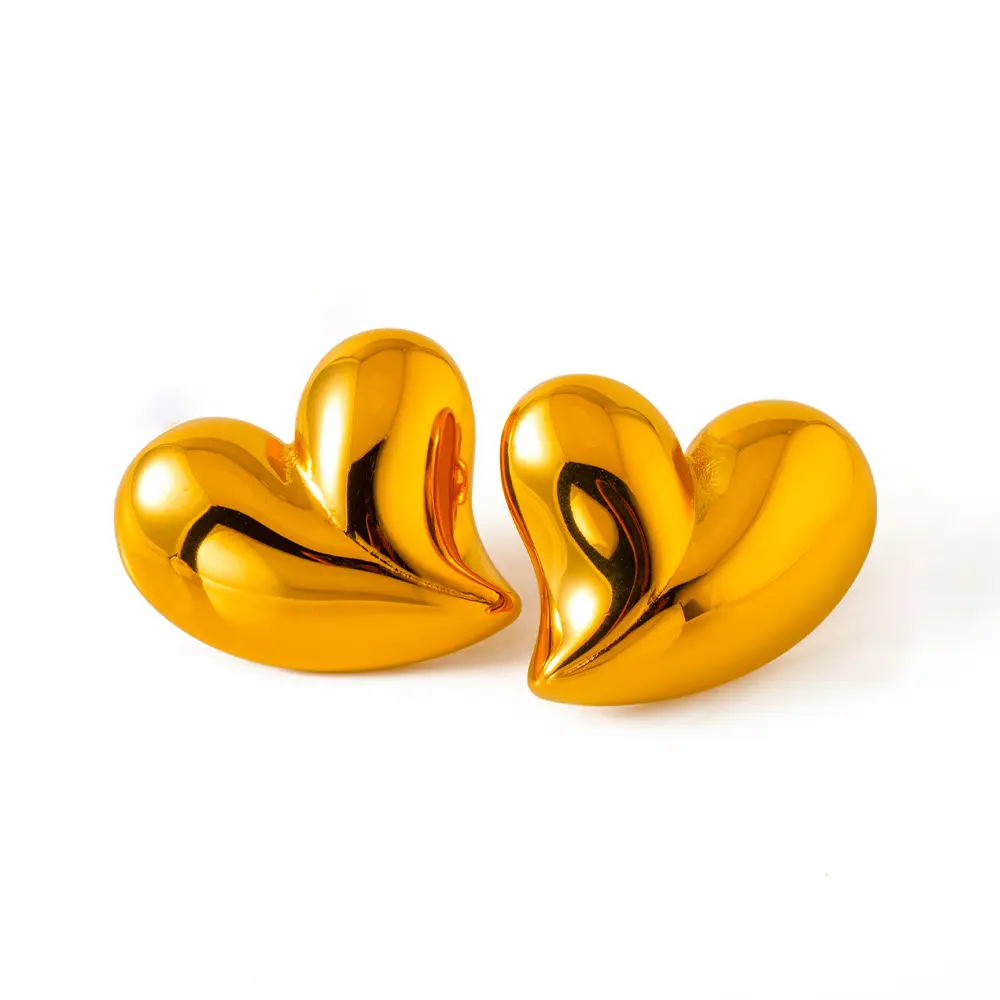 Stainless Steel Heart Stud Earrings 18K PVD Gold Plated Minimalist Fashion Jewelry Love Heart Non Fading Earring Wholesaler
