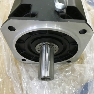 FANUC A06B-1477-B133 # Motor Servo AC Serie Alpha 0121 - Product Image 4