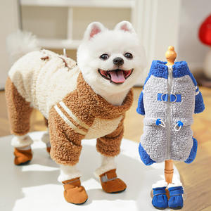Pigiama Intero in Peluche per Cani di <span class=keywords><strong>Piccola</strong></span> Taglia - Comodo Abbigliamento Invernale per <span class=keywords><strong>Cuccioli</strong></span> con Passante per Pettorina - Product Image 3