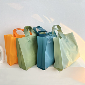 Bolsas de Plástico de Polietileno con Logotipo Personalizado, Bolsas de Embalaje para Ropa, Coloridas, con Asas Suaves, para Compras - Product Image 2