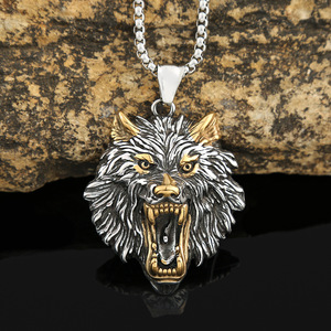 Yunnique Collier Pendentif Tête de Loup Viking en Acier Inoxydable pour Homme, Design Animal Audacieux et Unique, Style Hip Hop Rétro - Product Image 3