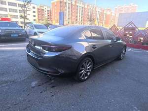 <span class=keywords><strong>Mazda</strong></span> <span class=keywords><strong>3</strong></span> Axela <span class=keywords><strong>2022</strong></span> 2.0L Automático Edición Zhiyao Sedán Volante a la Izquierda Interior Oscuro Asientos de Tela Cámara Trasera - Product Image 2
