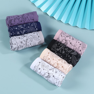 <span class=keywords><strong>Sous</strong></span>-Vêtements Féminins <span class=keywords><strong>Grande</strong></span> <span class=keywords><strong>Taille</strong></span> Coton Sept Couleurs Imprimé Devant Confortables et Respirants – Vente en Gros Russe Explosive - Product Image 4