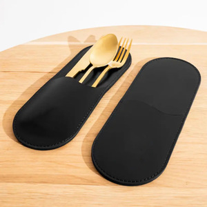 Pochette à <span class=keywords><strong>couverts</strong></span> en cuir PU café Bar Restaurant organisateur de <span class=keywords><strong>couverts</strong></span> organisateur d'ustensiles cuillère fourchette porte-couteau décor de Table de fête - Product Image 1