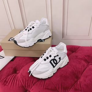 Chaussures de marche de luxe pour hommes et femmes à semelle épaisse, collection 2026, qualité supérieure - Product Image 1